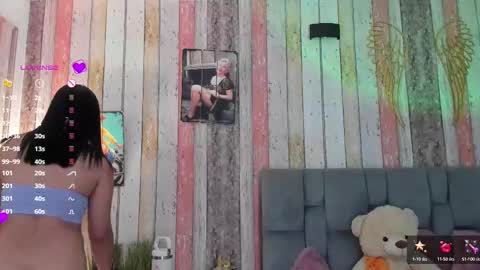 Snapshot of gabi_boom chatting on March 7, 3:19 am Gabriela online show from March 7, 3:19 am