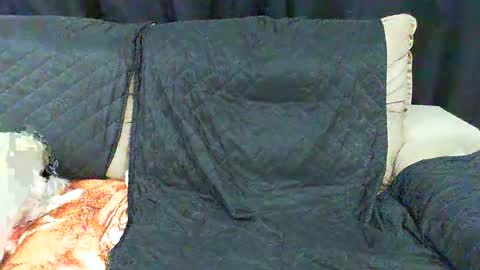 gaby  layla online show from February 8, 2:15 am