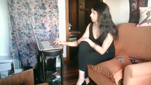 Gabi online show from April 2, 6:48 pm