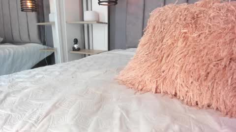 Carolina online show from March 1, 1:40 pm