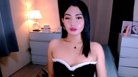 gabriela_deluxe online show from December 5, 9:12 pm