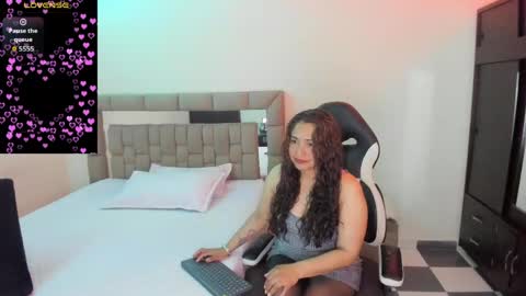 gabriela ponce online show from May 17, 2:21 am