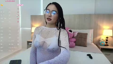 Gabriela Vargas online show from June 5, 8:03 pm