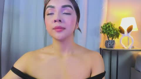 Gabriela Evans MS online show from May 21, 3:35 am