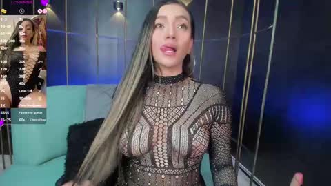 Snapshot of gabriellacox chatting on October 4, 9:12 pm gabriellacox online show from October 4, 9:12 pm