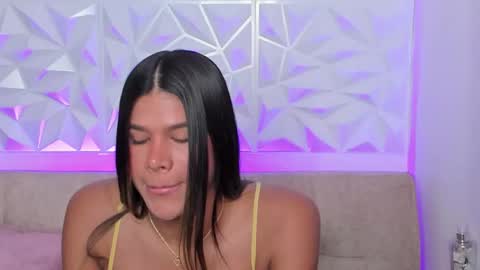 Gabriela  online show from November 18, 12:57 am