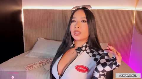 Gaby Blaze online show from November 7, 10:45 pm