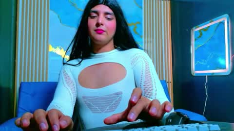 GABY GIL online show from May 13, 12:48 pm