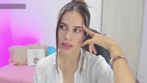 Gabriela online show from February 3, 12:36 am