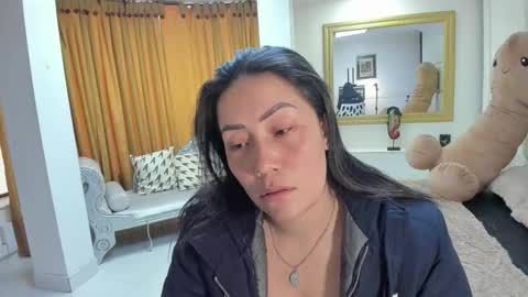 gabriela online show from November 20, 3:53 pm