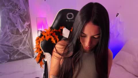 Snapshot of gaby_yummy chatting on October 10, 5:08 pm Gabriela online show from October 10, 5:08 pm