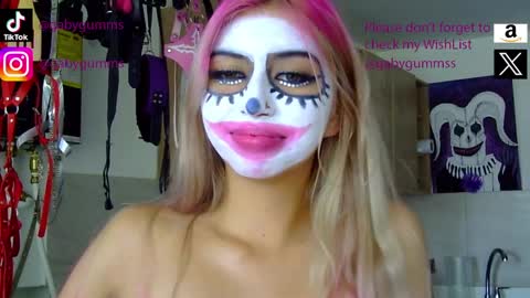 gabygumms online show from September 29, 2:49 pm