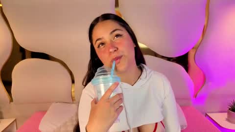 Snapshot of gabyjoness_ chatting on September 17, 4:27 am Gaby online show from September 17, 4:27 am