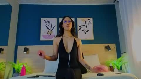 Snapshot of gabypetit chatting on October 2, 8:40 pm Gaby online show from October 2, 8:40 pm