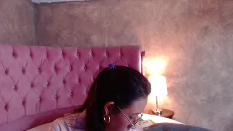 Snapshot of gabypetit chatting on March 4, 12:50 am Gaby online show from March 4, 12:50 am