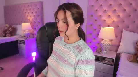Gaby  online show from February 8, 2:42 pm