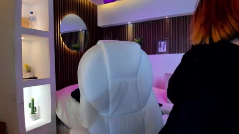 Snapshot of gabyrose9 chatting on October 21, 11:37 am gabyrose9 online show from October 21, 11:37 am