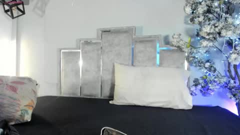 gabyyjones online show from October 7, 11:28 am