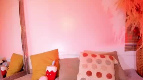 Snapshot of gaia_joness chatting on September 29, 7:46 pm gaia_joness online show from September 29, 7:46 pm