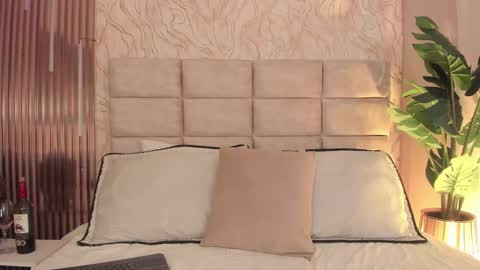 gaia_stonne online show from March 18, 3:07 pm