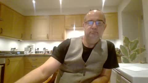 galacx online show from December 11, 9:34 pm