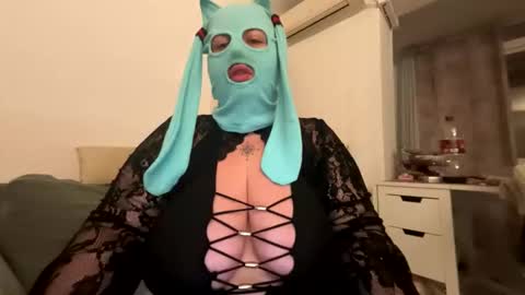 gapetrainee online show from October 25, 9:48 pm