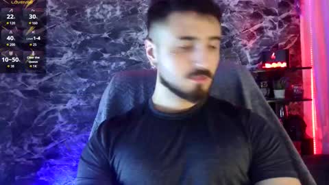 Chris  Dont forget to gift me thumb up Its very important to me and makes me happy AF  online show from October 16, 6:46 am