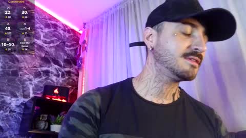 Chris  Dont forget to gift me thumb up Its very important to me and makes me happy AF  online show from October 28, 6:14 am