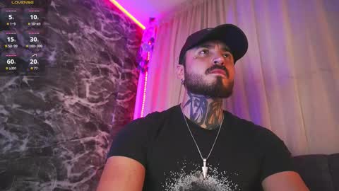 Chris  Dont forget to gift me thumb up Its very important to me and makes me happy AF  online show from March 22, 5:55 am