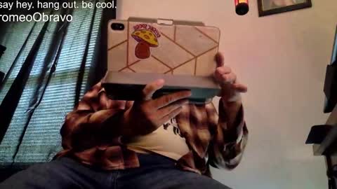 garnettrobert438 online show from March 23, 7:19 pm