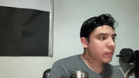 garypinepineapple online show from May 30, 6:45 am