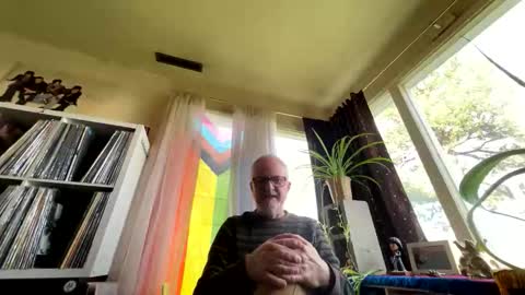 marvin pumpt online show from December 14, 5:41 pm