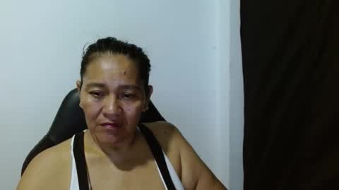 Snapshot of gatika_sexy chatting on October 9, 9:31 pm katia online show from October 9, 9:31 pm