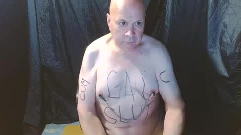 gaym4m2 online show from June 11, 2:33 am