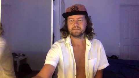 gcsurfer81 online show from March 1, 8:51 am