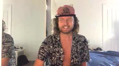 gcsurfer81 online show from March 2, 6:47 am