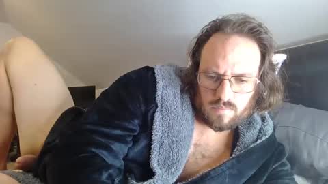 Girthy online show from November 10, 2:20 pm