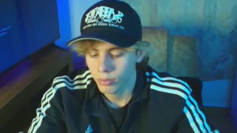 Gem Dominus online show from February 11, 2:37 am