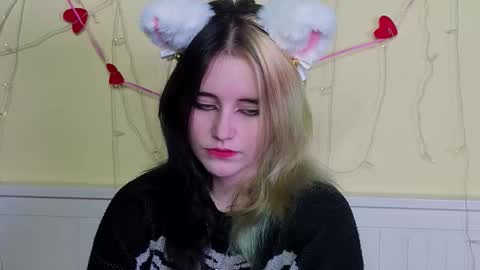 Ilona online show from November 11, 6:10 pm