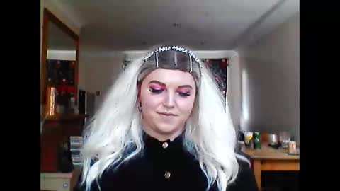 gemmaquinzel online show from November 4, 3:35 pm