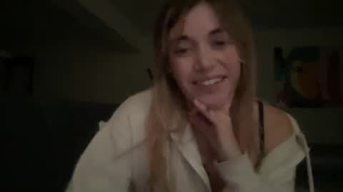 gemmyrosee online show from January 19, 7:15 am