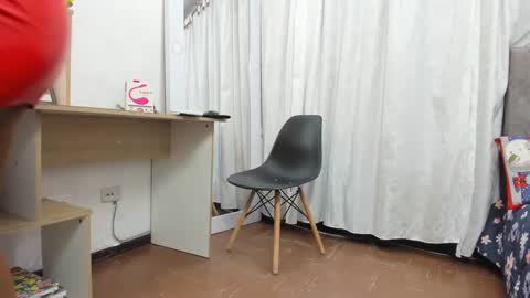 Snapshot of genesis_torres chatting on January 7, 9:57 pm Genesis online show from January 7, 9:57 pm