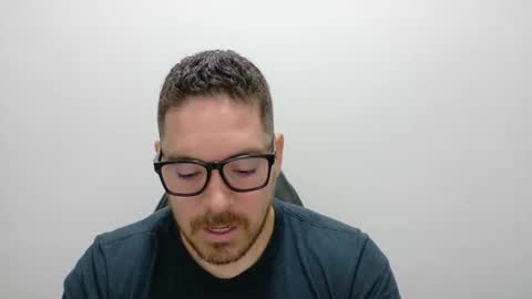 genesis_wb online show from April 4, 2:07 am