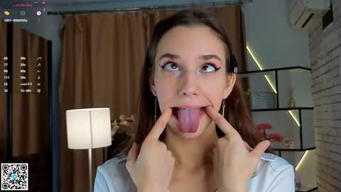 Amely  online show from September 16, 4:26 am