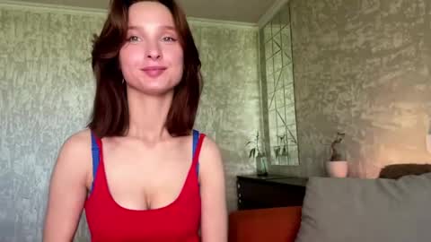 Riana online show from May 30, 5:28 am