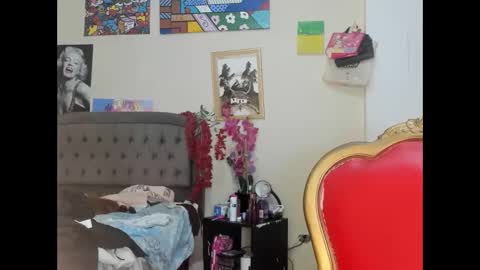 gensesisex online show from April 8, 5:43 am