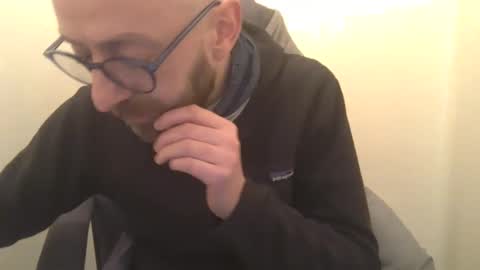 Snapshot of geon2xx chatting on January 29, 7:00 pm Geon online show from January 29, 7:00 pm