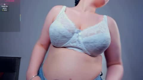 Julia online show from March 25, 6:36 pm