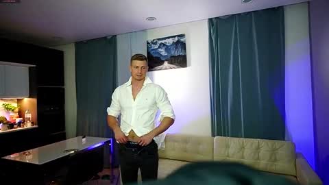 George my Fansly  online show from November 2, 5:13 pm