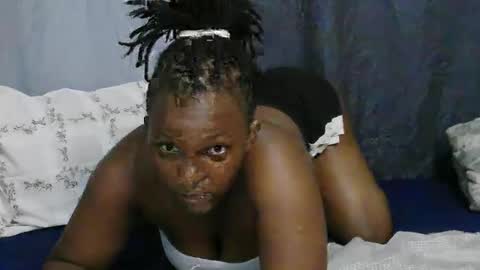 Snapshot of georgeous_kimberly chatting on October 17, 3:38 pm georgeous_kimberly online show from October 17, 3:38 pm